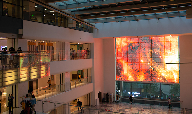 LED透明屏应用场景让你无法想象！